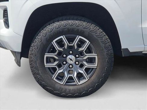 New 2025 Chevrolet Colorado Z71 w/ Technology Package image 11