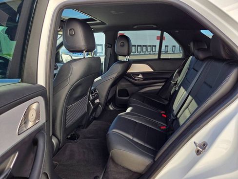 Used 2024 Mercedes-Benz GLE 350 4MATIC image 11