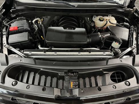 Used 2023 Chevrolet Suburban RST w/ Sport Performance Package AWD/4WD image 37