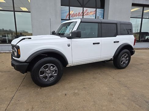 Used 2025 Ford Bronco Big Bend image 3