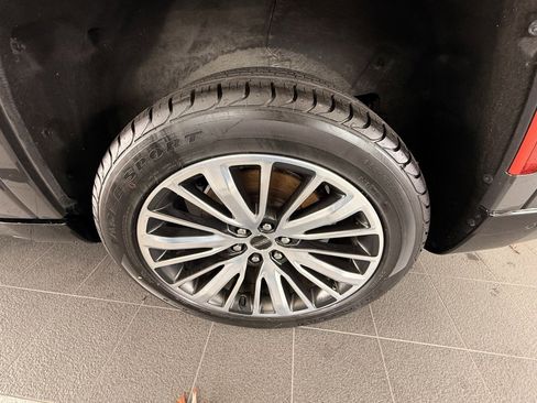 Used 2022 Jeep Grand Wagoneer Series III image 58