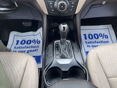Used 2015 Hyundai Santa Fe Sport image 31