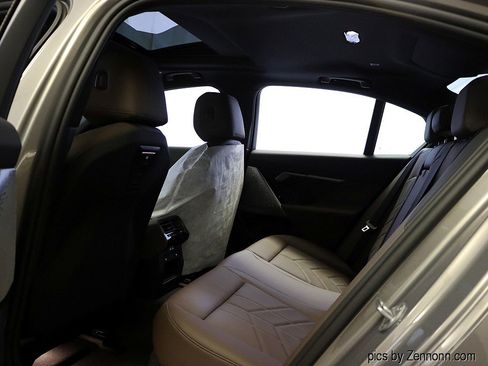 Used 2026 BMW 530i xDrive w/ Premium Package image 13