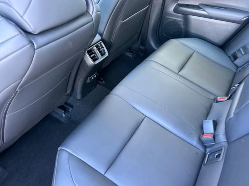 Used 2019 Lexus UX 200 F Sport w/ F Sport Premium Package FWD image 14
