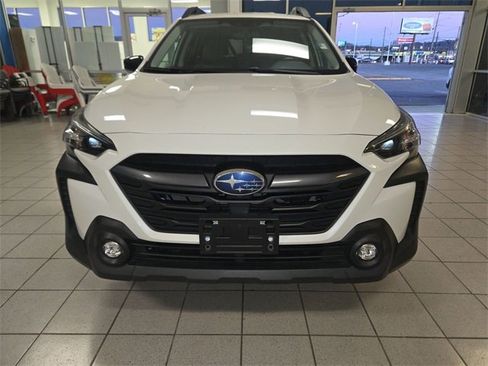 Used 2024 Subaru Outback Premium image 3