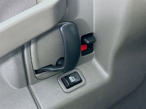 Used 2017 Chevrolet Express 3500 LT w/ LT Preferred Equipment Group image 22