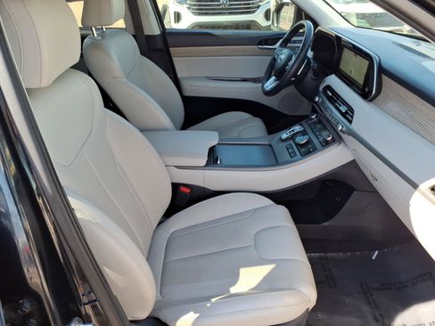 Used 2022 Hyundai Palisade SEL w/ Premium Package image 11