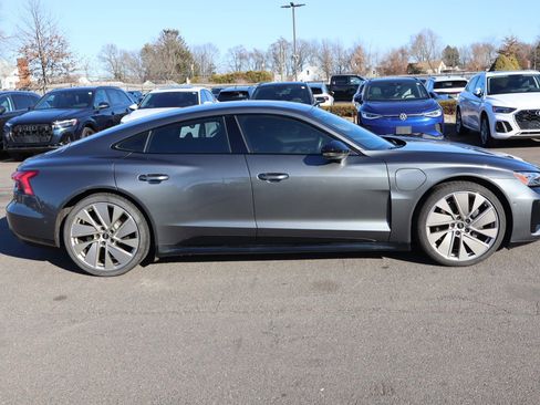 Used 2022 Audi e-tron GT Prestige w/ Prestige Package image 4