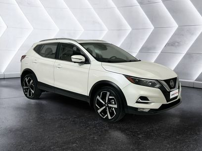 Used 2021 Nissan Rogue Sport SL w/ Premium Package