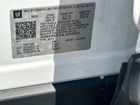 Used 2020 Chevrolet Equinox LT FWD image 32