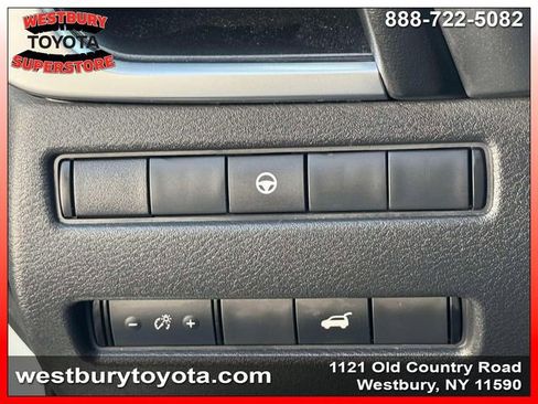 Used 2023 Nissan Rogue SV w/ SV Premium Package AWD/4WD image 21