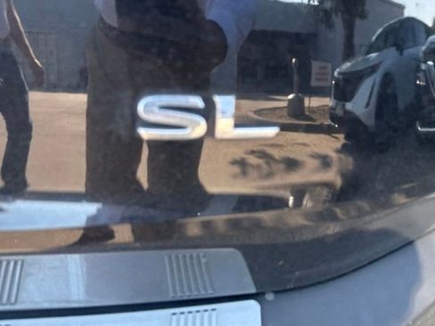 Used 2021 Nissan Rogue SL w/ Premium Package FWD image 3