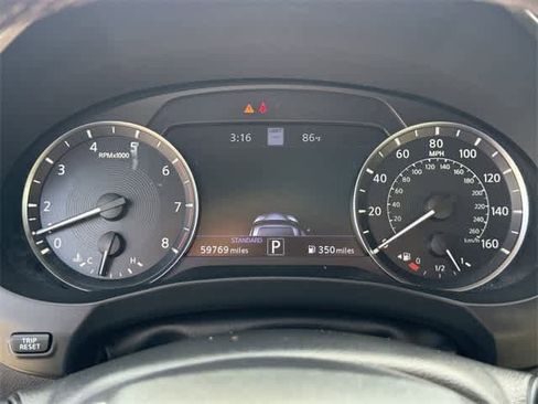 Used 2023 INFINITI QX55 Essential image 21