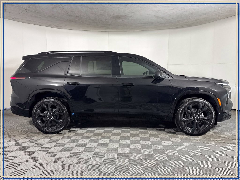 New 2027 Chevrolet Traverse RS AWD/4WD image 5