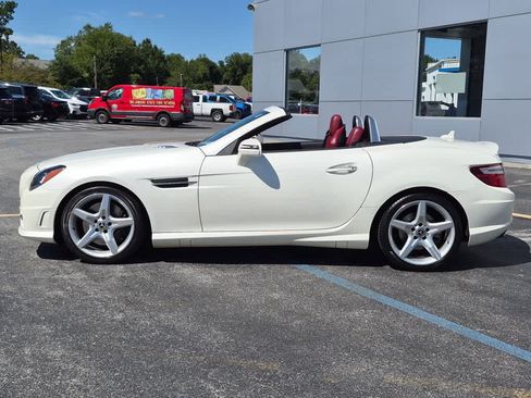 Used 2015 Mercedes-Benz SLK 250 image 5