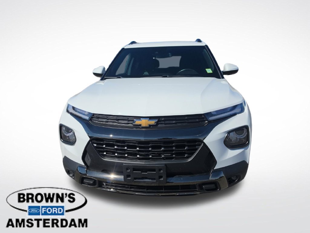 Used 2023 Chevrolet TrailBlazer ACTIV w/ Sun and Liftgate Package AWD/4WD image 3