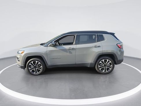 Used 2024 Jeep Compass Limited AWD/4WD image 5