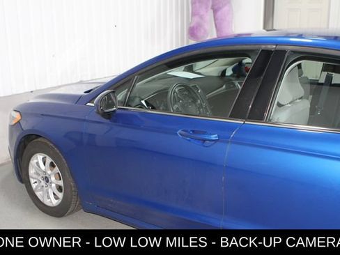 Used 2017 Ford Fusion S FWD image 27