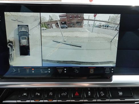 Used 2024 Chevrolet Silverado 1500 LT AWD/4WD image 61