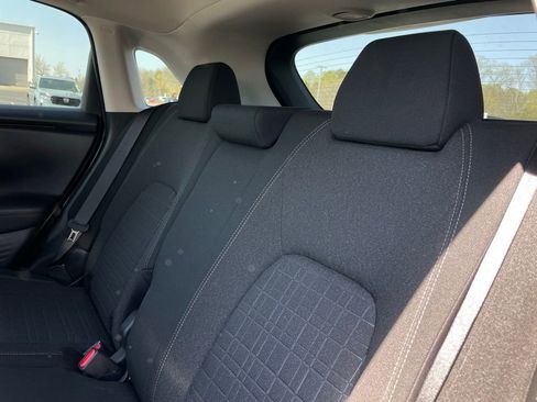 Certified 2025 Honda HR-V LX image 40