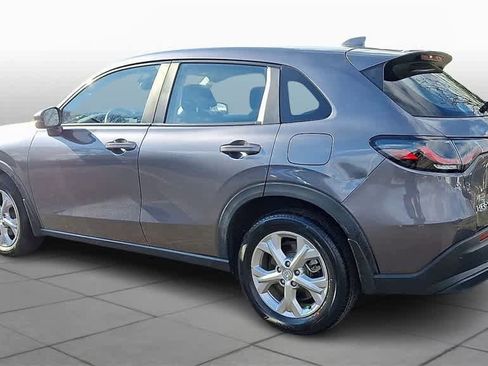 Certified 2023 Honda HR-V LX image 6