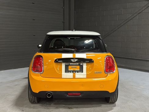 Used 2016 MINI Cooper 2-Door Hardtop FWD image 5
