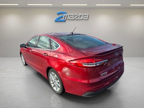 Used 2019 Ford Fusion Energi Titanium image 3