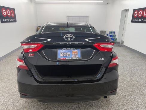 Used 2020 Toyota Camry LE w/ Convenience Package image 13