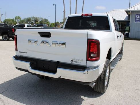 Used 2025 RAM 2500 Big Horn AWD/4WD image 11
