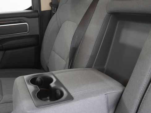 Used 2019 RAM 1500 Big Horn image 32