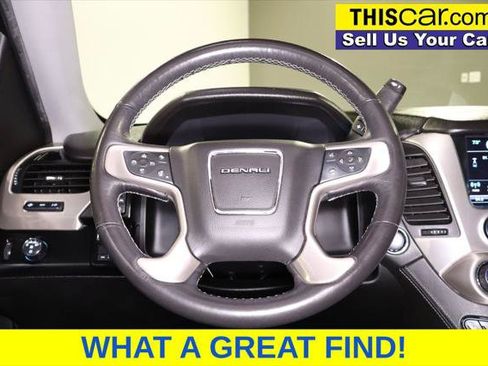 Used 2023 GMC Yukon Denali Ultimate AWD/4WD image 15
