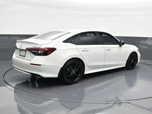 Used 2025 Honda Civic Sport image 5
