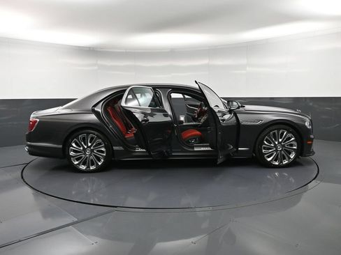 New 2026 Bentley Flying Spur Plug-In Hybrid AWD/4WD image 41