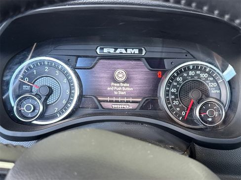 Used 2024 RAM 1500 Laramie image 25