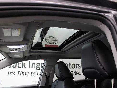 Used 2025 Toyota RAV4 XLE Premium w/ Weather Package FWD image 13