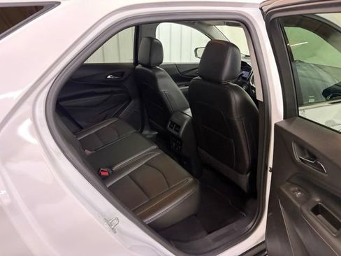 Used 2018 Chevrolet Equinox Premier AWD/4WD image 21