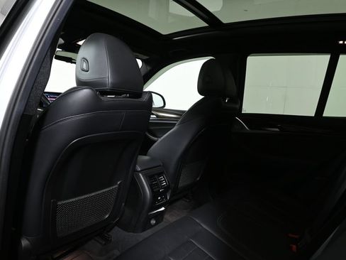 Used 2019 BMW X3 xDrive30i w/ Executive Package AWD/4WD image 7