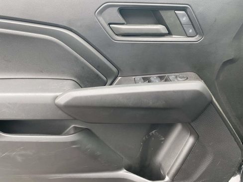 Used 2023 Chevrolet Colorado Trail Boss w/ Advanced Trailering Package AWD/4WD image 17