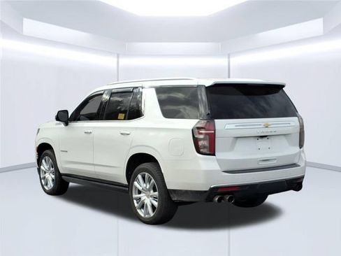 Used 2024 Chevrolet Tahoe High Country w/ Premium Package AWD/4WD image 4