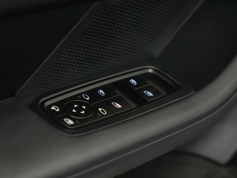 Certified 2025 Porsche Taycan AWD/4WD image 24