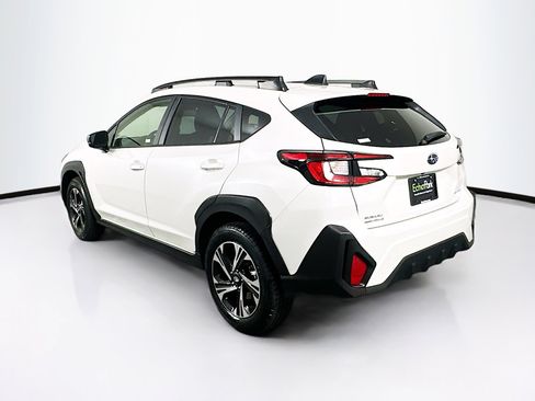 Used 2024 Subaru Crosstrek 2.0i Premium image 5