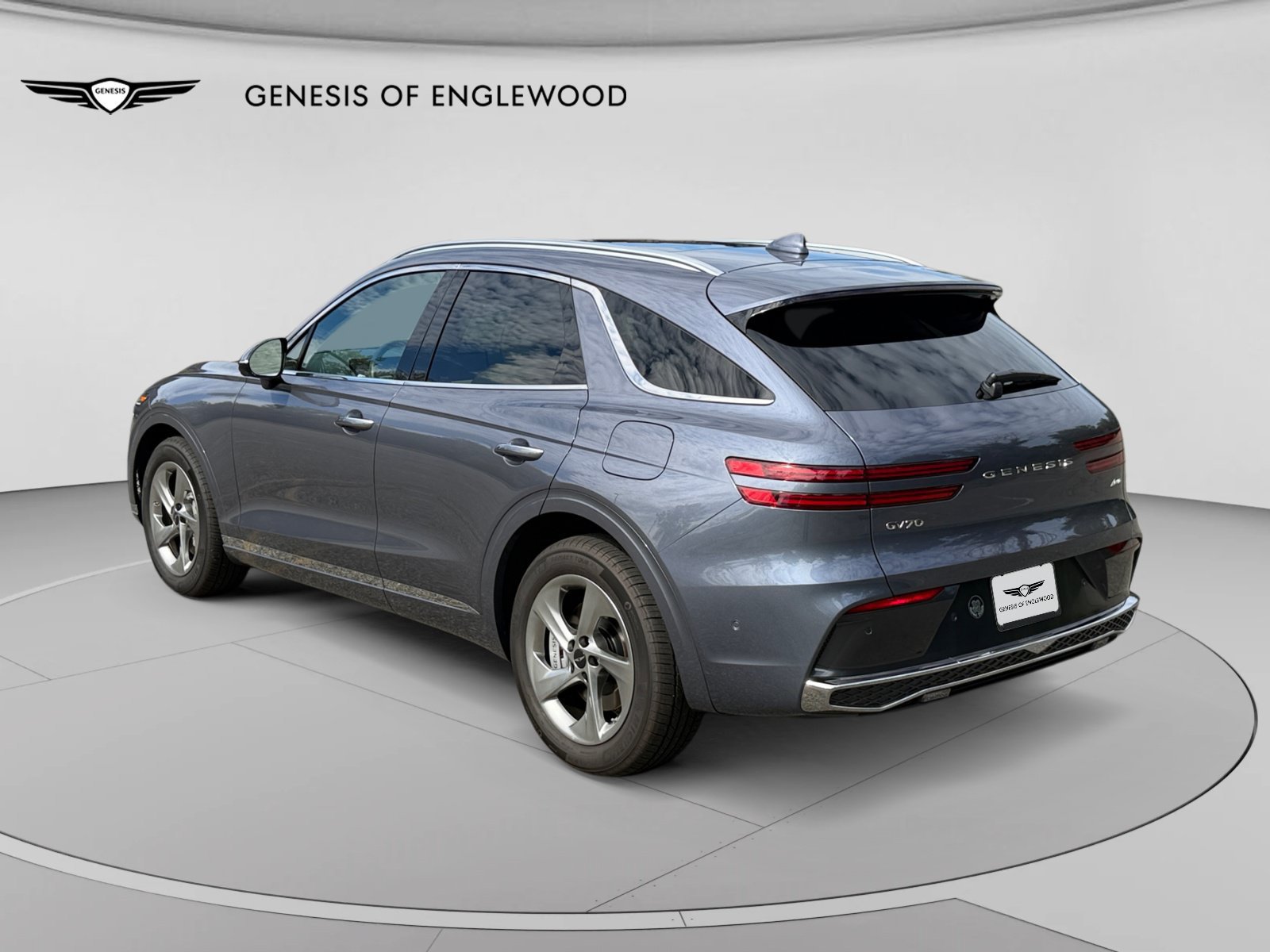 Used 2026 Genesis GV70 2.5T Advanced AWD/4WD image 12