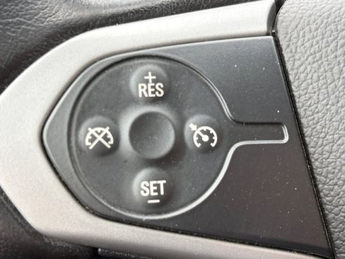 Used 2015 Chevrolet Colorado LT w/ Luxury Package AWD/4WD image 20