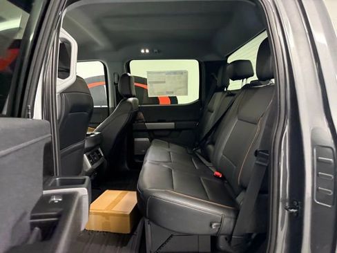 New 2026 Ford F250 4x4 Crew Cab Super Duty image 16