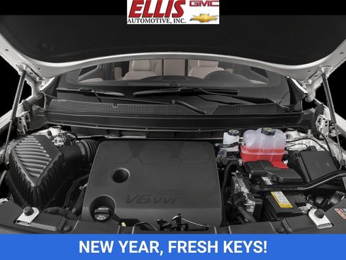 Used 2023 Chevrolet Traverse RS w/ LPO, Floor Liner Package image 48