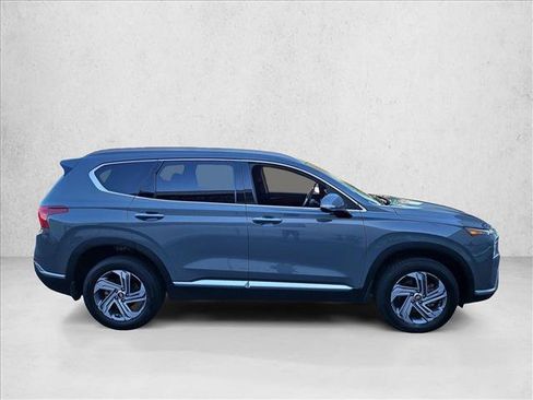 Used 2022 Hyundai Santa Fe SEL w/ Convenience + Premium Package AWD/4WD image 4