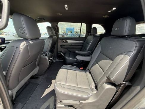 New 2026 Buick Enclave Sport Touring FWD image 30
