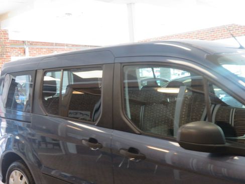 Used 2022 Ford Transit Connect XL FWD image 55