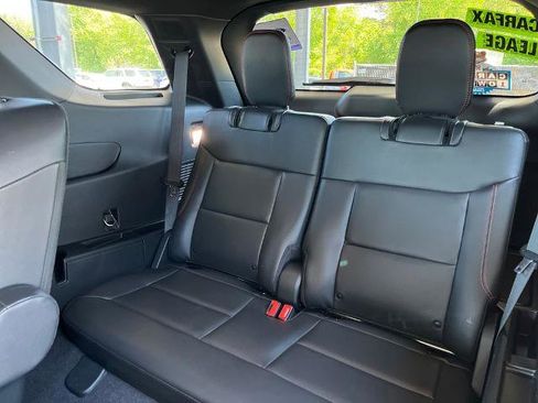 Certified 2023 Ford Explorer ST-Line w/ Class IV Trailer Tow Package AWD/4WD image 25
