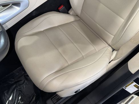 Used 2021 Mercedes-Benz GLE 350 image 34